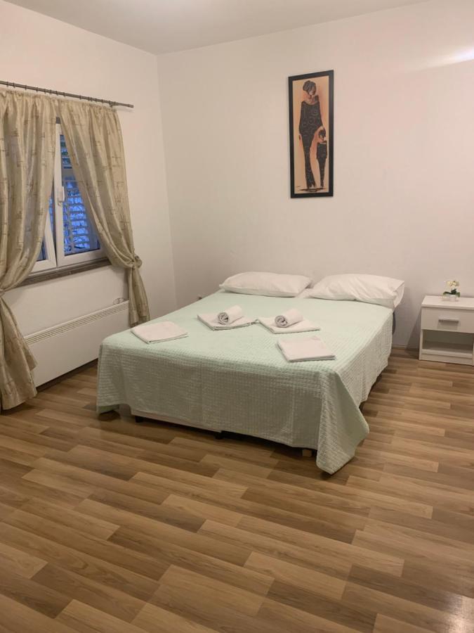House Marta Apartment Baska Voda